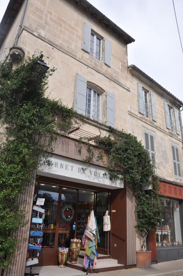 Holiday In Arles -Appartement Du Theatre Antique Bagian luar foto